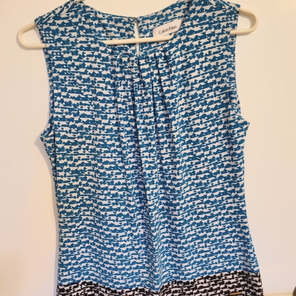 Calvin Klein women's turquoise Xsmall top